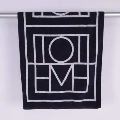 Bath towel (Blue, White) from Totême