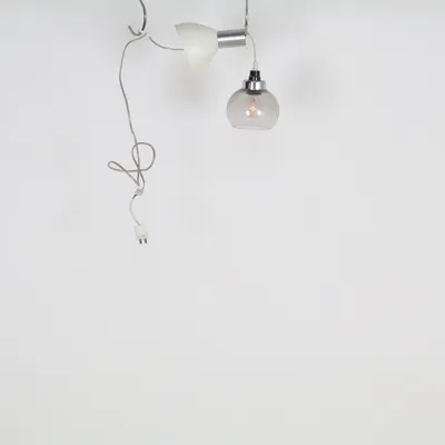 Taklampa (Grå, Vit, Silverfärgad)