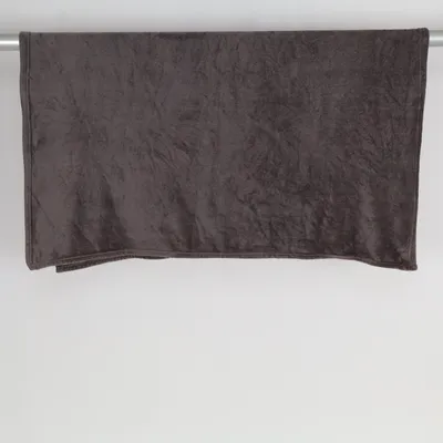 Tæpppe (Grå) fra Mio Polyester