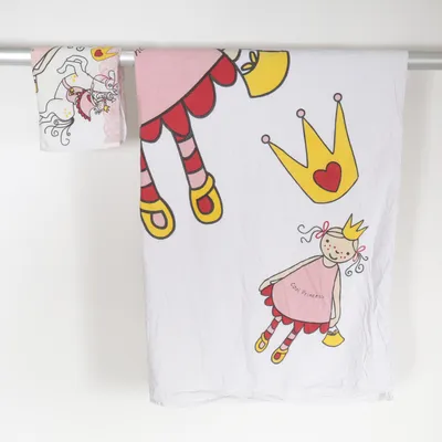 Bed set (White, Pink, Yellow) from Mique
