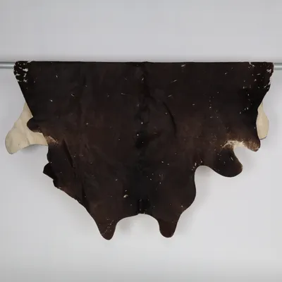 Cowhide rug (Brown, White)