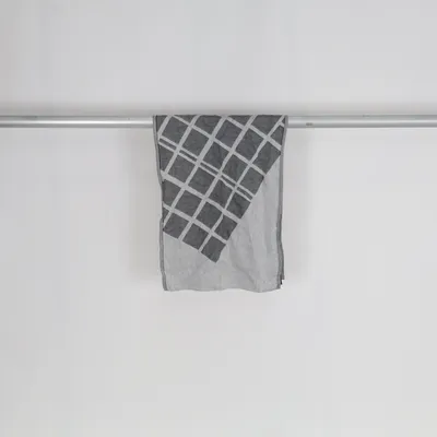 Table runner (Gray, Black) from Klässbols Linen