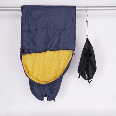 Slaapzak (Blauw) van Adventuridge Polyester