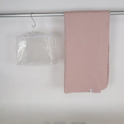 Duvet (Pink) from Novitesse Polyester