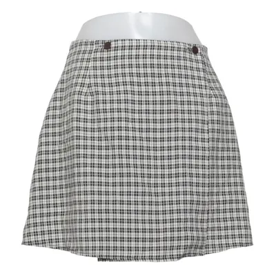 Wrap skirt (Black, White) from Trend Report