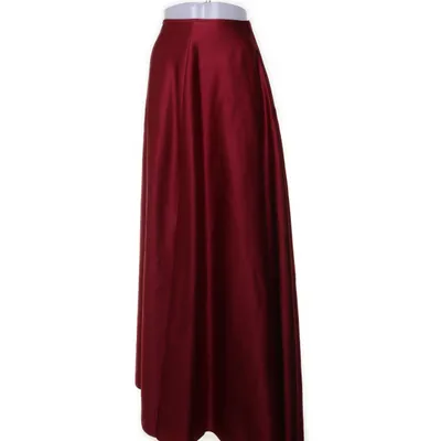 Långkjol (Röd) från Lilly Polyester