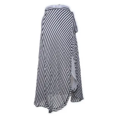 Wrap skirt (White, Black) from Bardöt Polyester, Viscose