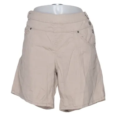 Shorts (Beige) from Reef Code Cotton