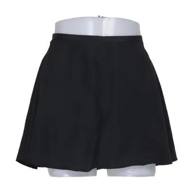 Skort (Schwarz) von Finders Keepers