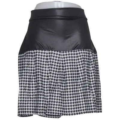 Jupe (Noir, Blanc) de Rainbow Élasthane, Polyester