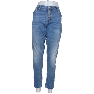 Jeans (Blue) from Lexxury