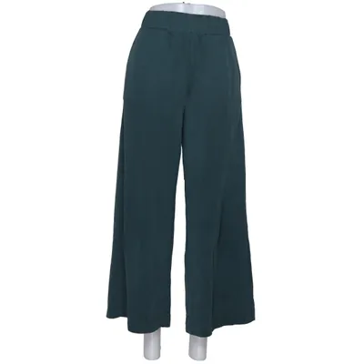 Culottes (Green) from Monokel Modal, Polyester