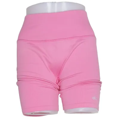 Compression shorts (Pink) from Alo Yoga