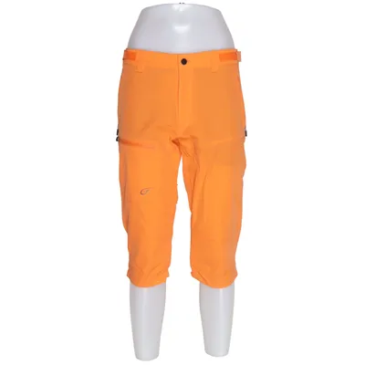 Three-quarter pants (Orange) from Five Seasons