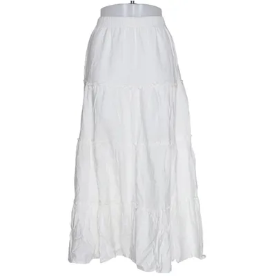 Maxi skirt (White) from Venderby's