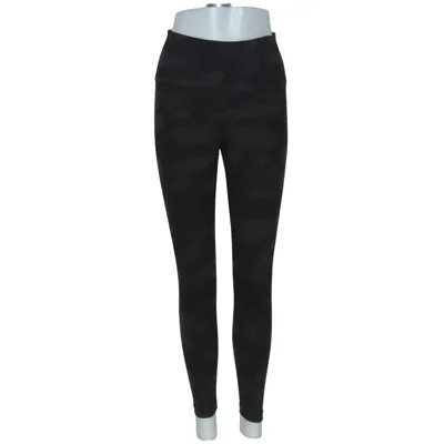 Sports tights (Black, Gray) from Yogalicious