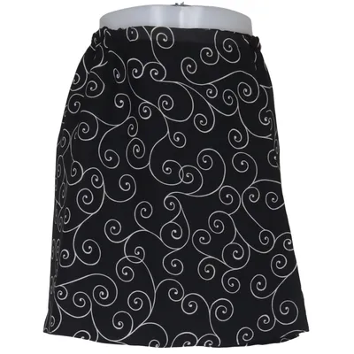 Skirt (Black, White) from Lady Pirola