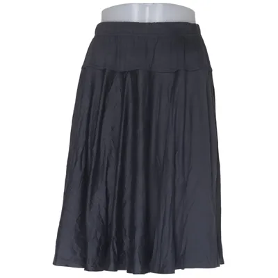 Skirt (Gray) from Yllet Elastane, Viscose