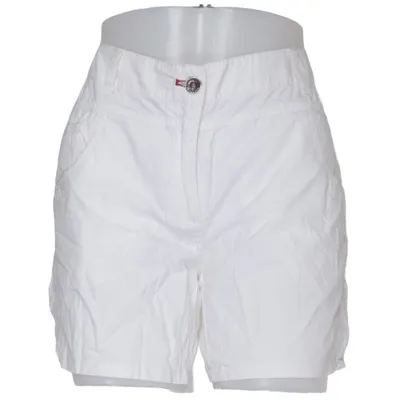 Shorts (Vit) från Mangoon