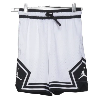 Basketball shorts (White, Black) from Nike Polyester