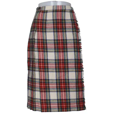 Kilt (White, Red, Blue) from Laird-Portch of Scotland Wool