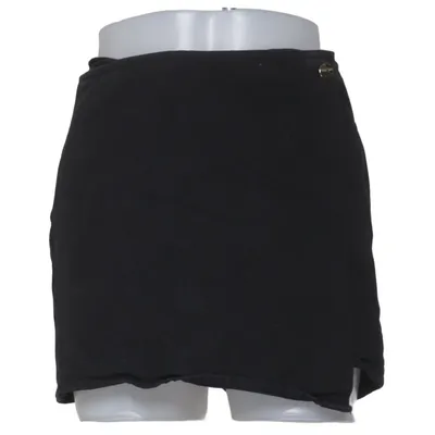 Jupe-short (Noir) de About You