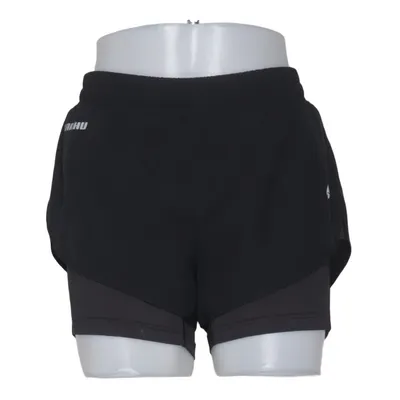 Sports shorts (Black) from Karhu Elastane, Polyester