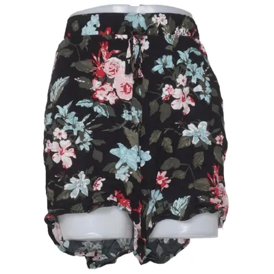 Friluftsshorts (Svart, Flerfärgad) från MyWear Woman Viskos