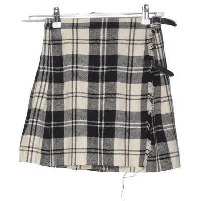 Kilt (Black, White) from Laird-Portch of Scotland