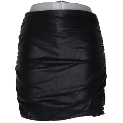 Nederdel (Sort) fra Vices Polyester