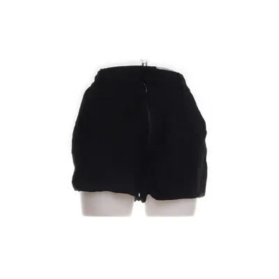 Shorts (Schwarz) von Stradivarius