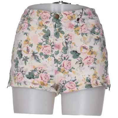 Denim shorts (Wit, Roze, Groen) van Forever 21