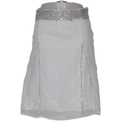 Skirt (White) from Isabell Kristensen