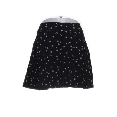 Kjol (Svart, Vit) från Basic Clothing