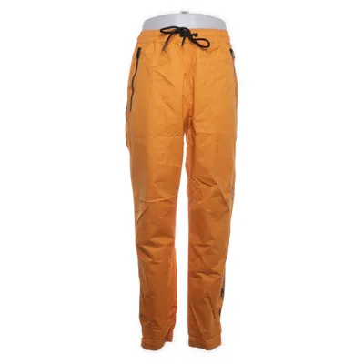 Skalbyxor (Orange) från M+RC Noir