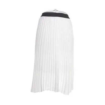 Skirt (White) from Voyelles