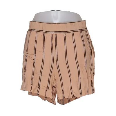 Short (Beige, Noir) de Visual Clothing Project