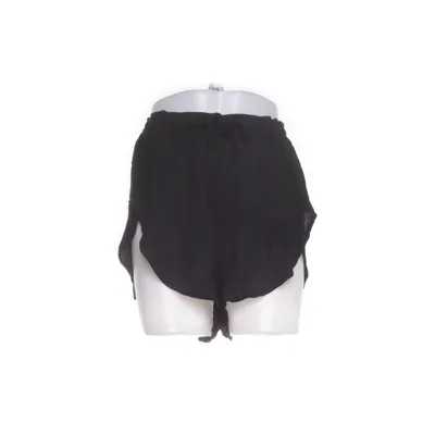 Shorts (Black) from Yes My Love Viscose