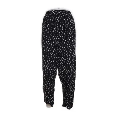 Trekvartsbyxor (Svart, Vit) från Love to Lounge Viskos