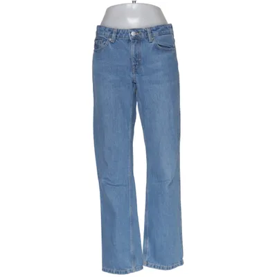 Jeans (Arrow Low Straight Jeans) fra Weekday Bomuld