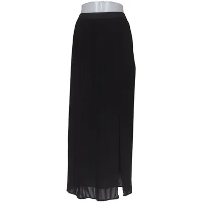 Långkjol (Svart) från Voyelles Polyester