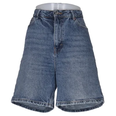 Denim shorts (Maggie Bloke) from Woodbird Recycled cotton