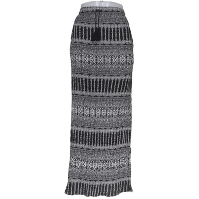 Maxi nederdel (Sort, Hvid) fra Shape Viscose