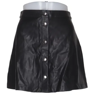 Jupe (Front Button Faux Leather Skirt) de Pamela x NA-KD Polyester, Polyuréthane