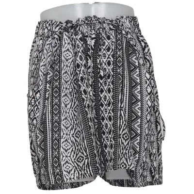 Shorts (Black, White) from Miss Milla Polyester