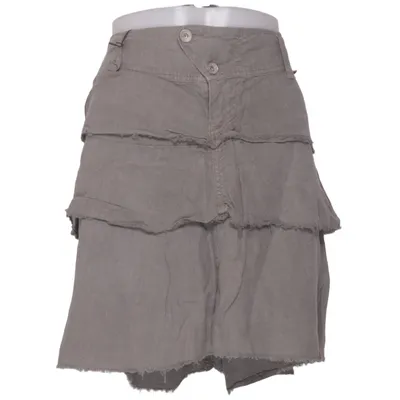 Skirt (Gray) from 10 Feet