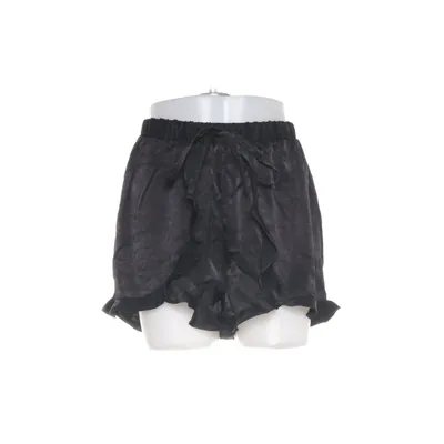 Shorts (Svart) från Andrea Hedenstedt x NA-KD Polyester