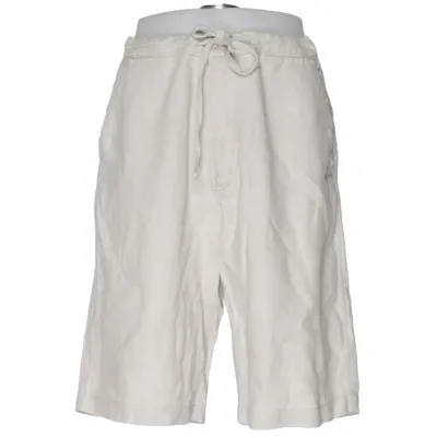 Short (Beige) de Wolsey Lin
