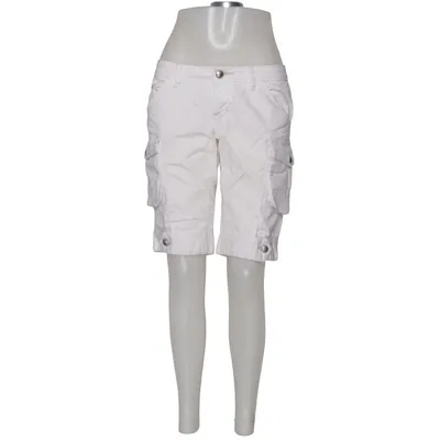 Cargo shorts (White) from Jolina