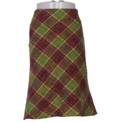 Rok (Faiselay) van T.J. Polyester, Wol